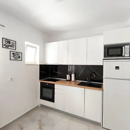 Rivana Apartment *