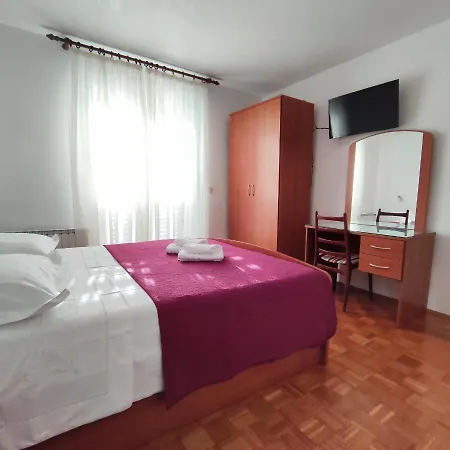 Rivana Apartment
