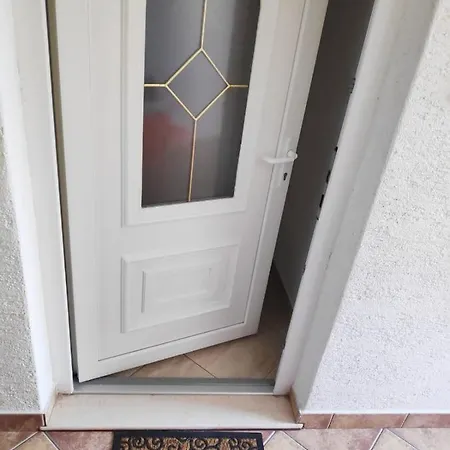 Rivana Apartament *